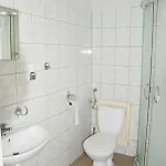 Adabet Hostel Kepno