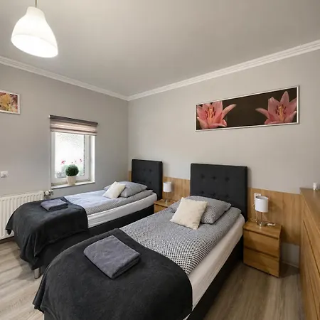 Adabet Hostel